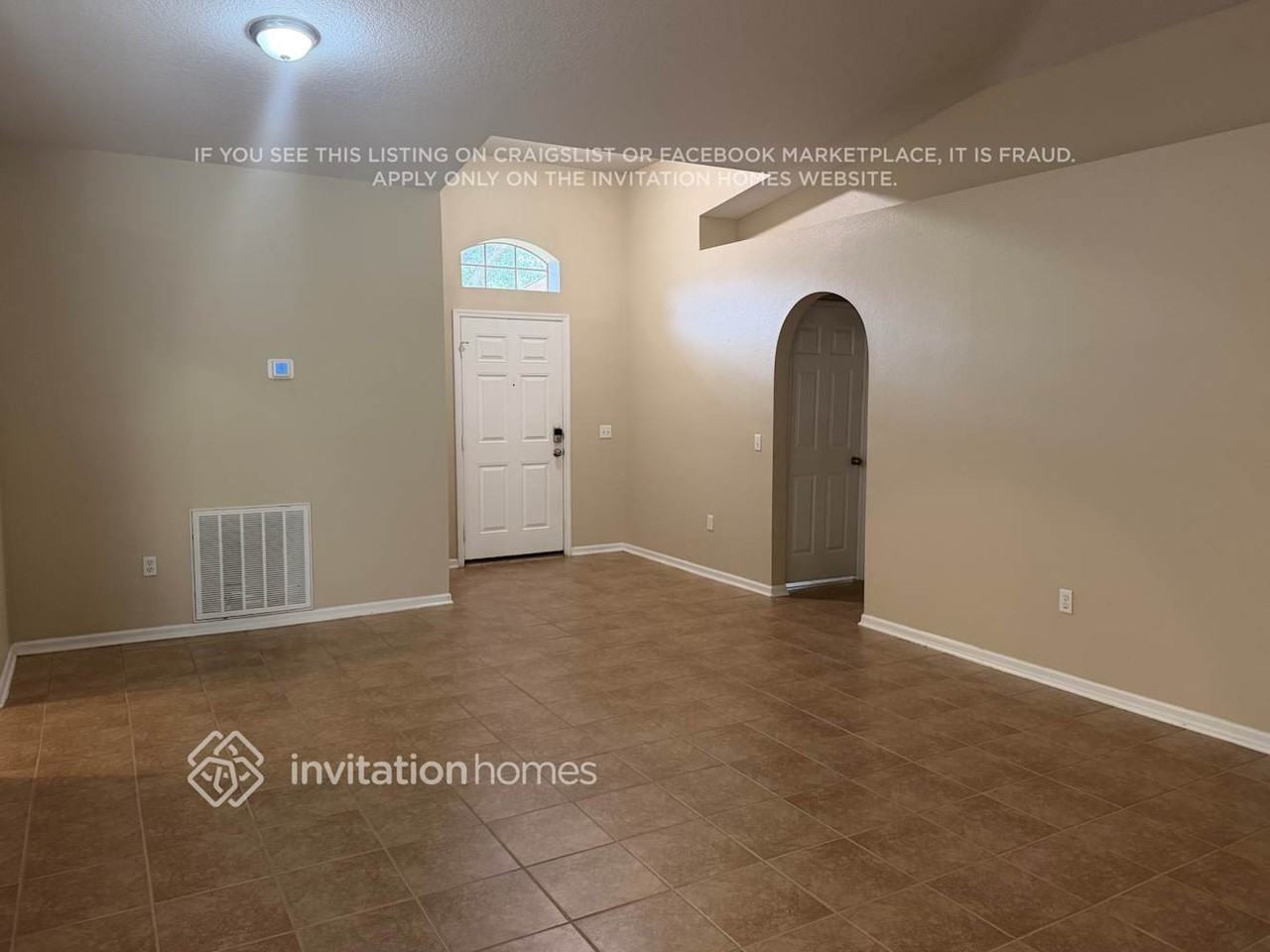 1607 Fitzgerald Dr - Photo 2 of 15