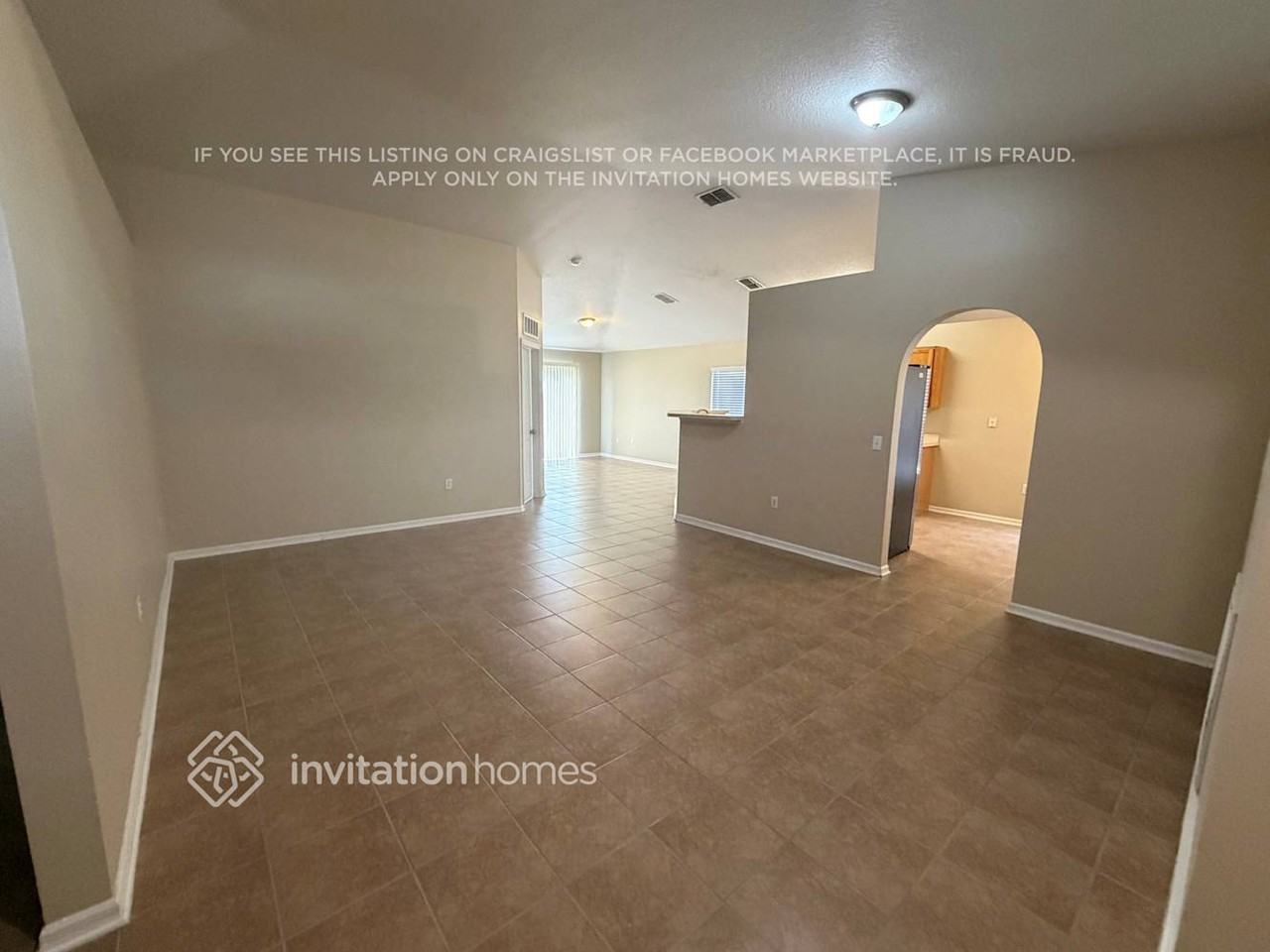 1607 Fitzgerald Dr - Photo 3 of 15