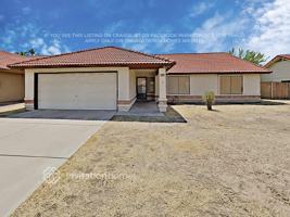 featured image of 5831 E Ellis St