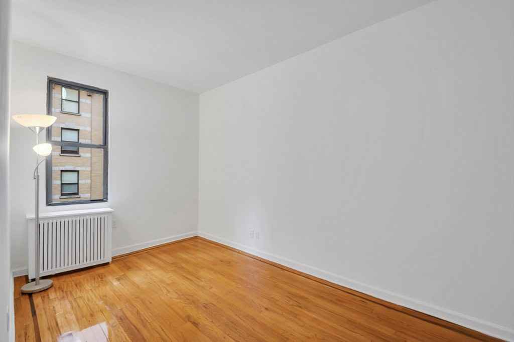 Madison Ave #7L - Photo 5 of 13