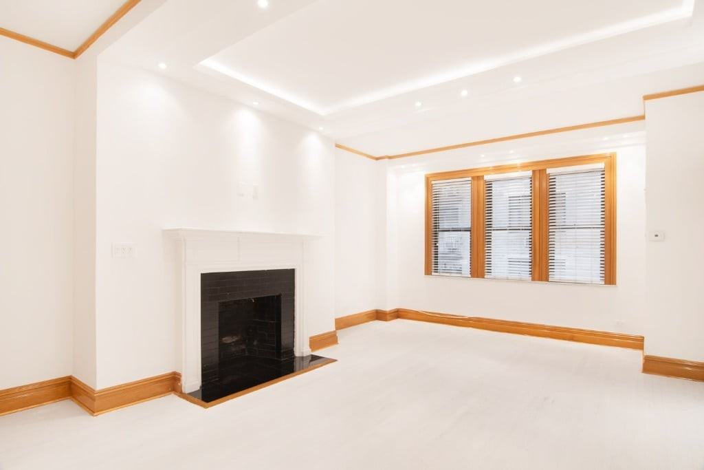 145  West 58th Street #7M - Photo 2 of 9
