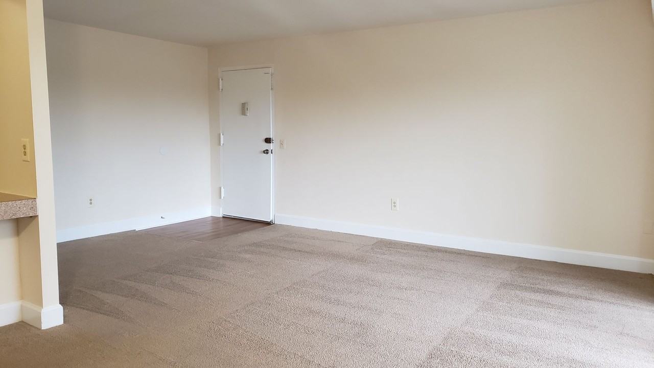 Hewitt Gardens Apartments - Photo 5 of 15