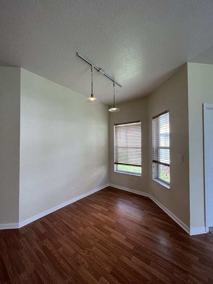 8941 Nw 54th St #421 - Photo 6 of 25