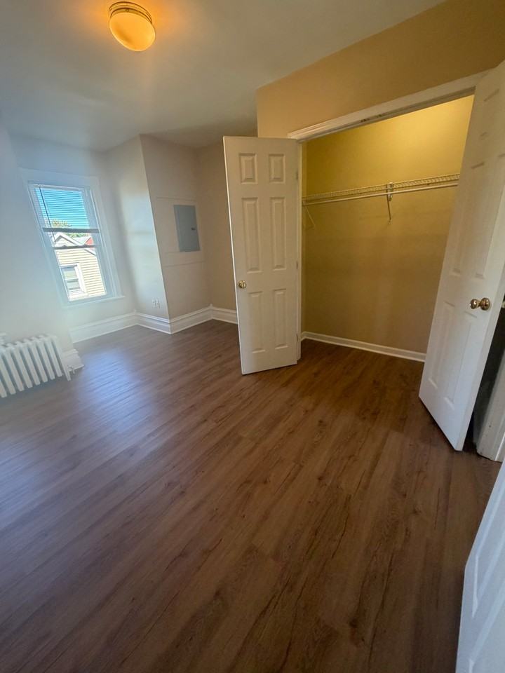 2130 Siegfried Ave #2 - Photo 6 of 10