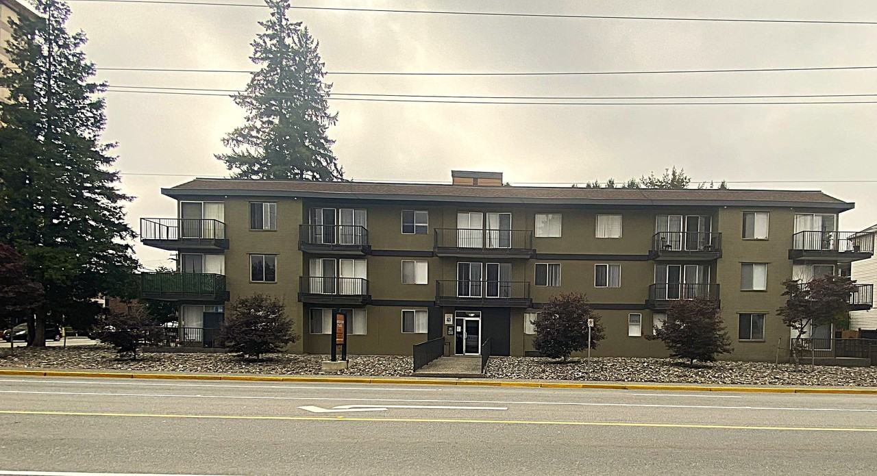 Mapleview Place - Photo 2 of 18