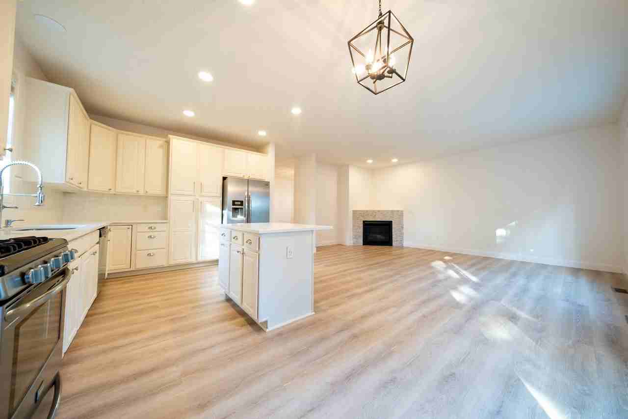5014 159th St W #1 - Photo 5 of 30