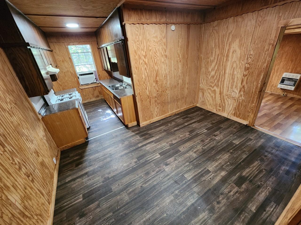 109 S Osage #1 - Photo 5 of 12
