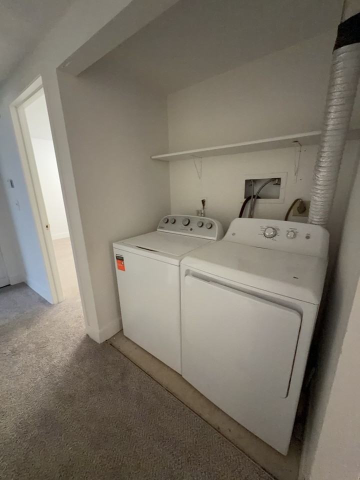 2540 King St #2540 - Photo 5 of 8