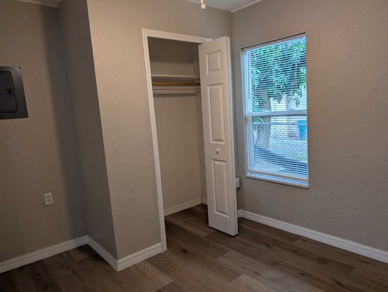 653 Singleton Ct #1 - Photo 6 of 11