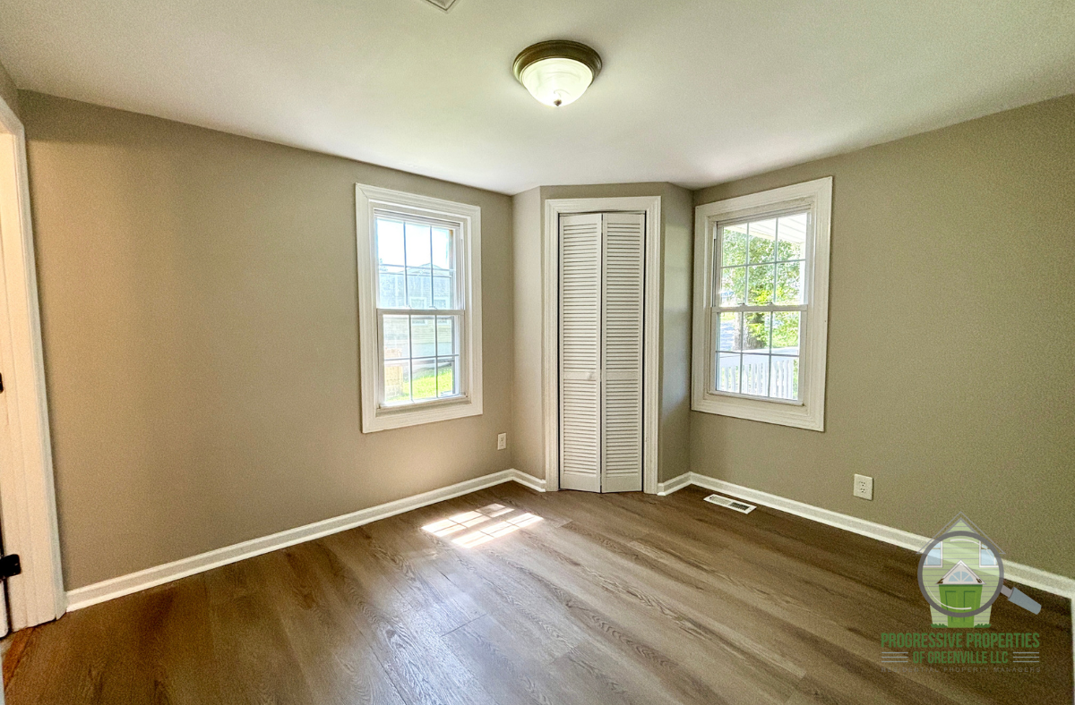 110 Boyd Ave #1 - Photo 7 of 10