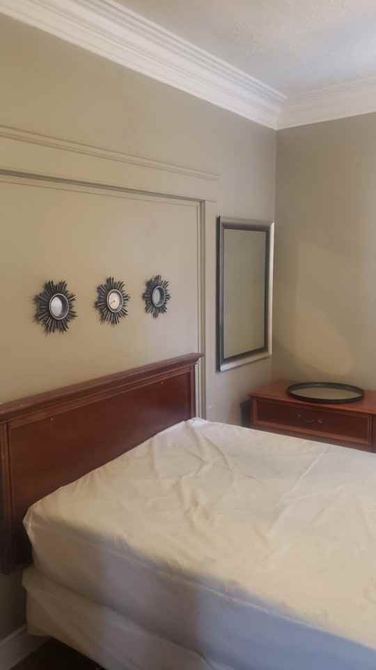 11918 Phillips Avenue - Photo 3 of 20