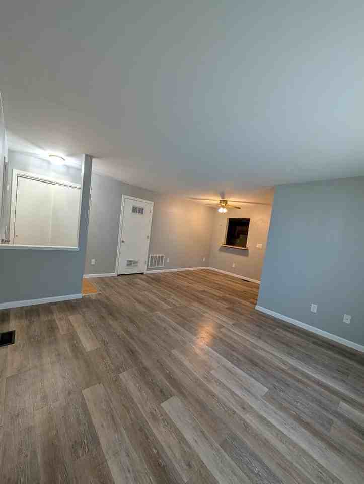 604 North Sixth Street - Photo 6 of 10
