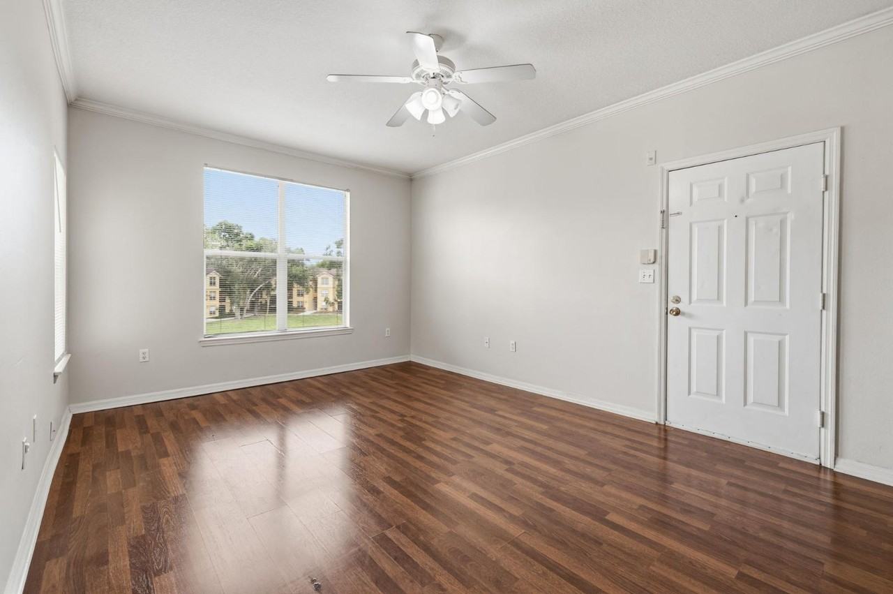 5612 Pinnacle Heights Cir - Photo 7 of 20
