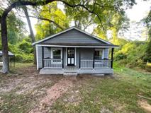 1484 E Tugalo St - Photo 1 of 1