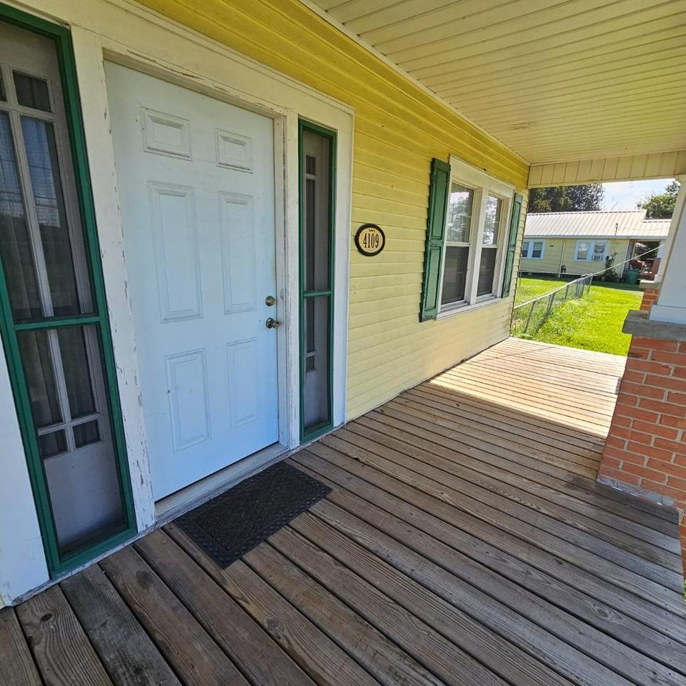 4109 Highway 1 - Photo 3 of 11