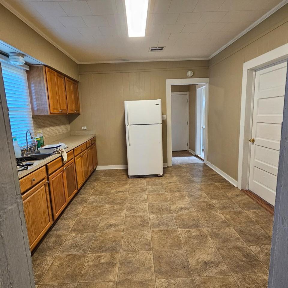 4109 Highway 1 - Photo 7 of 11