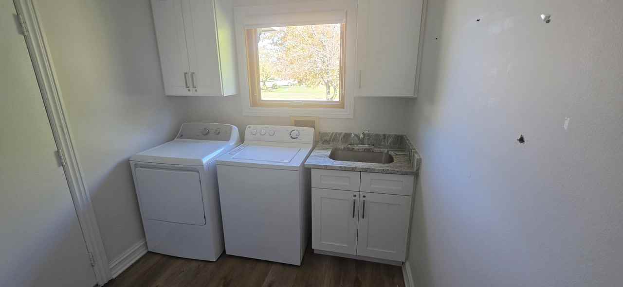 2664 Woodford Dr #1 - Photo 6 of 18