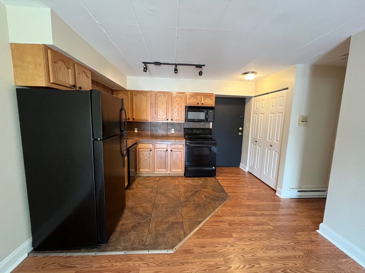 151 Robinson St #34 - Photo 2 of 20