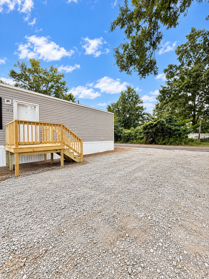 3910 Socastee Blvd - Photo 4 of 28