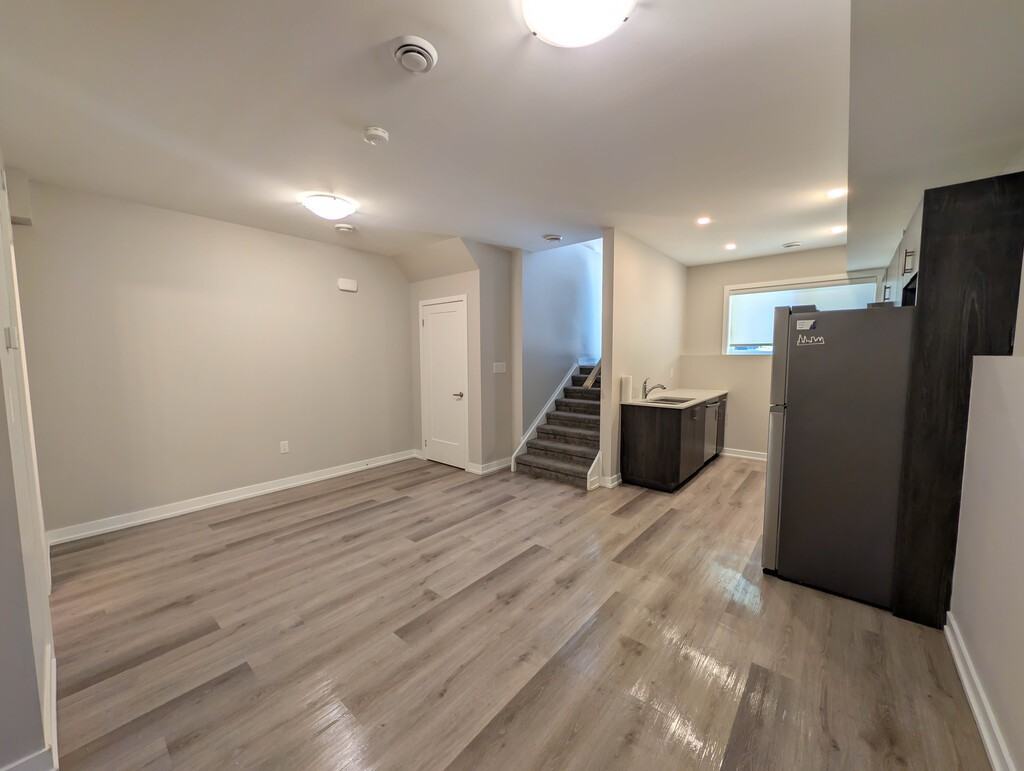781 Clare Ave - Photo 7 of 16
