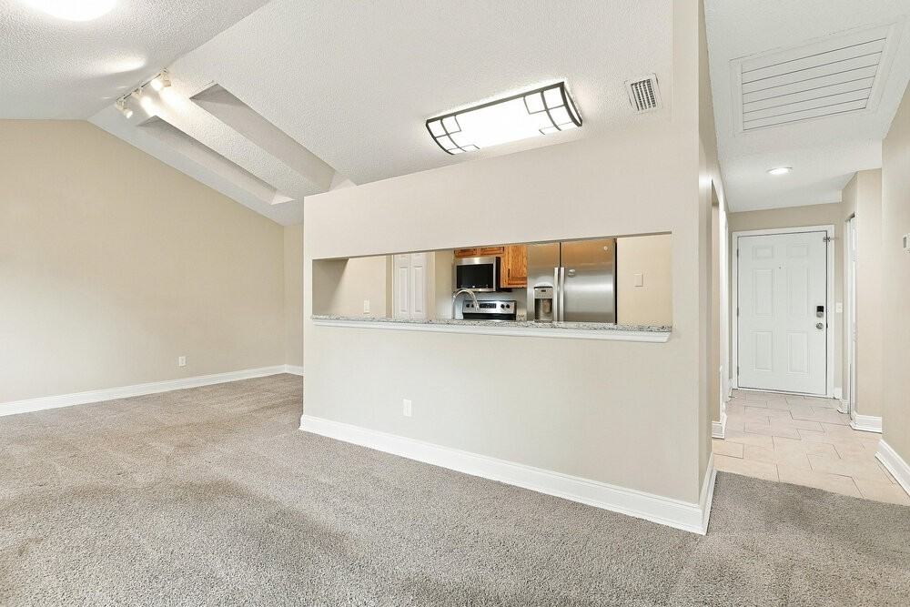 8349 Candlewood Dr W - Photo 4 of 16