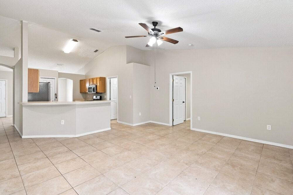 505 Reddicks Cir - Photo 5 of 16
