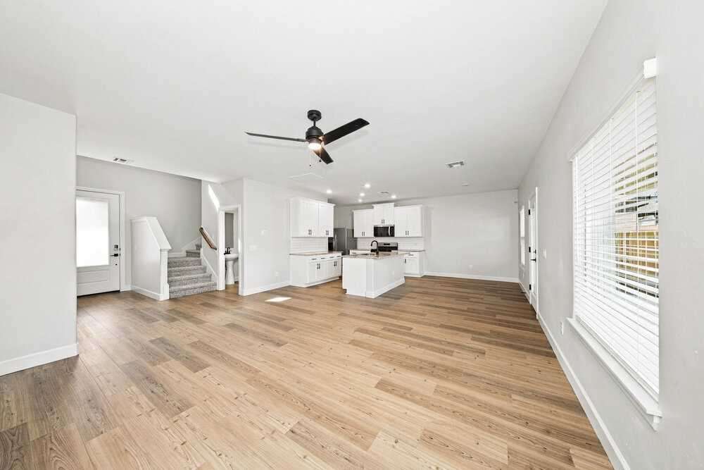 12013 Sw 30th St - Photo 5 of 17
