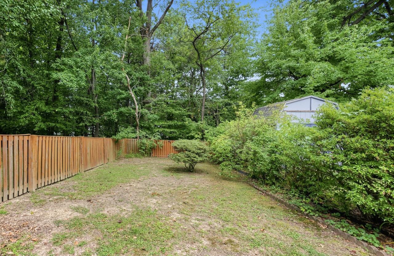 139 E Orange Ct #1 - Photo 4 of 40