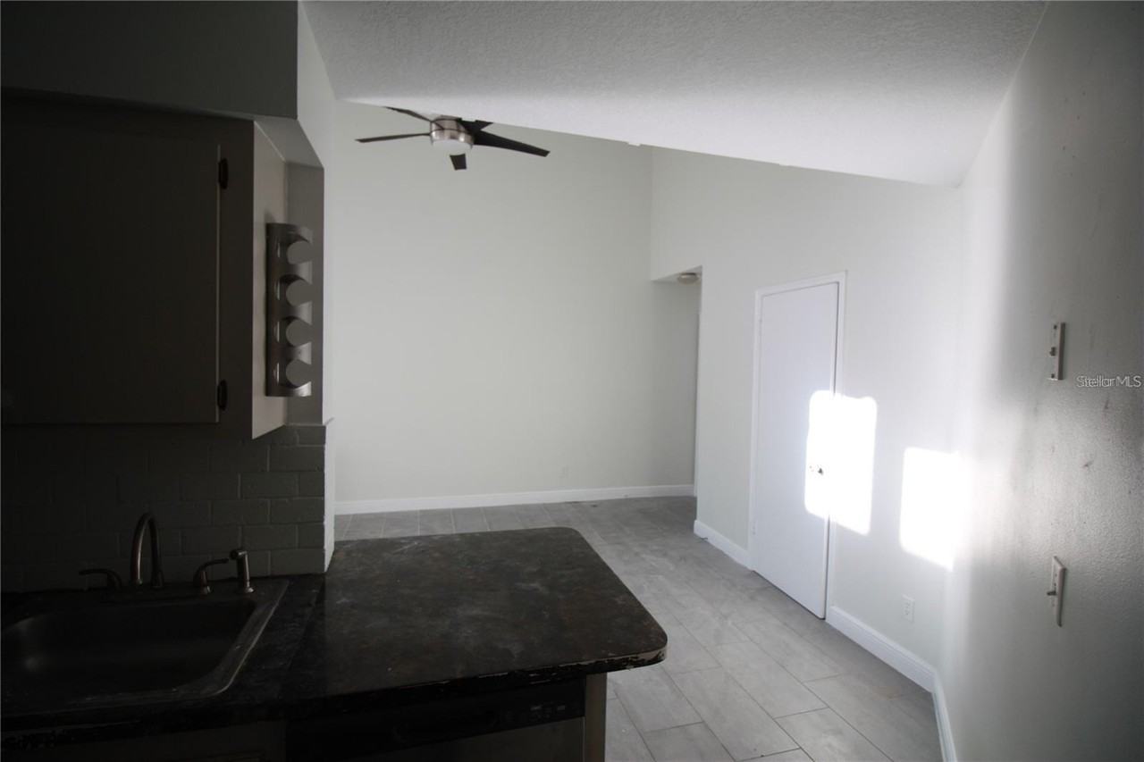 3927 Atrium Dr #1 - Photo 3 of 18