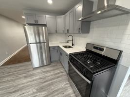 featured image of 906 Alcyon Dr #1