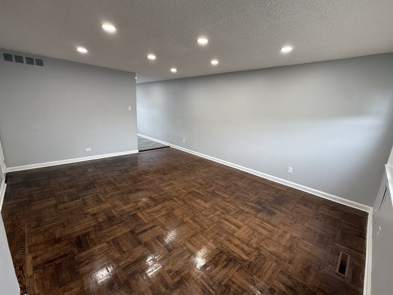 906 Alcyon Dr #1 - Photo 7 of 16
