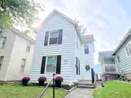 featured image of 1419 Saint Marys Ave #1