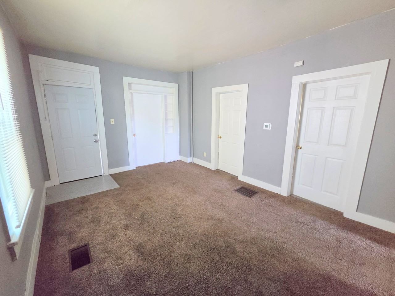 1419 Saint Marys Ave #1 - Photo 3 of 7