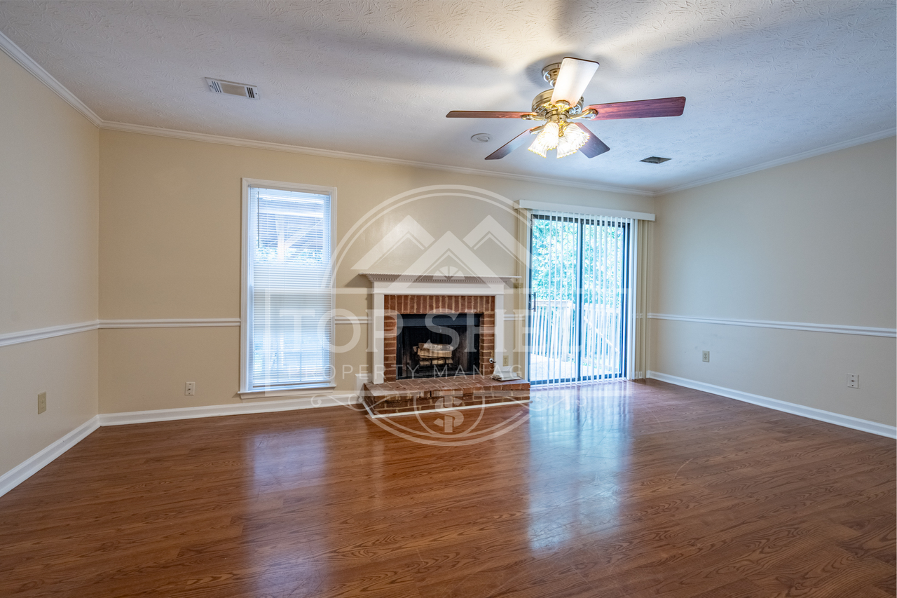 2928 Governors Ct #1 - Photo 2 of 18