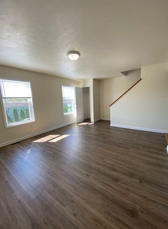 204 Betsinger Rd #10 - Photo 7 of 17
