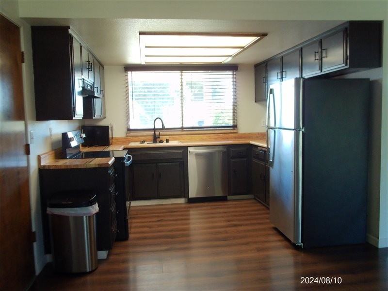 422 El Margarita Rd #1 - Photo 6 of 10
