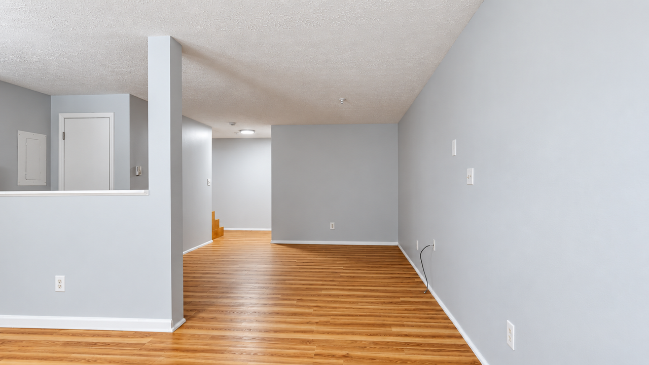 Southwood Court Townhome Community - Photo 5 of 23