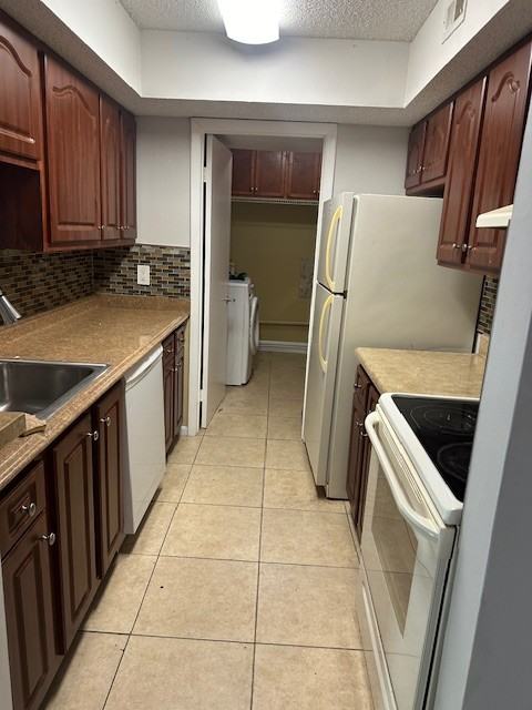 5628 Rock Island Road - 192Unit 192 #192 - Photo 7 of 14