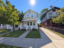 featured image of 1224 Monroe Ave