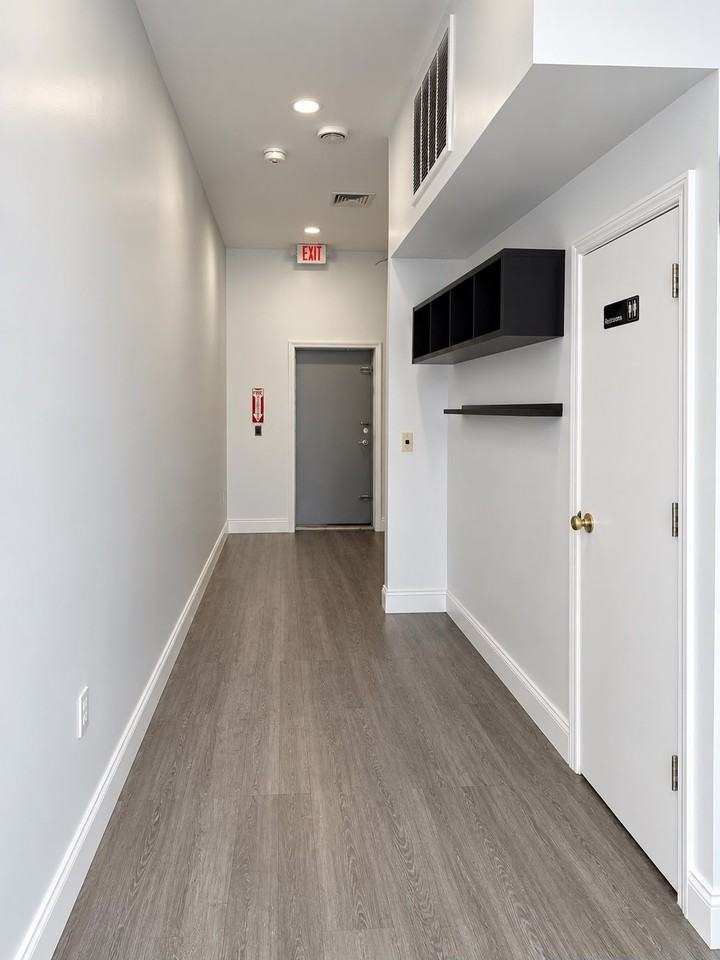 40 4th Ave - Photo 5 of 7