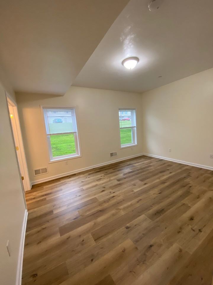 204 Betsinger Rd #49 - Photo 7 of 20
