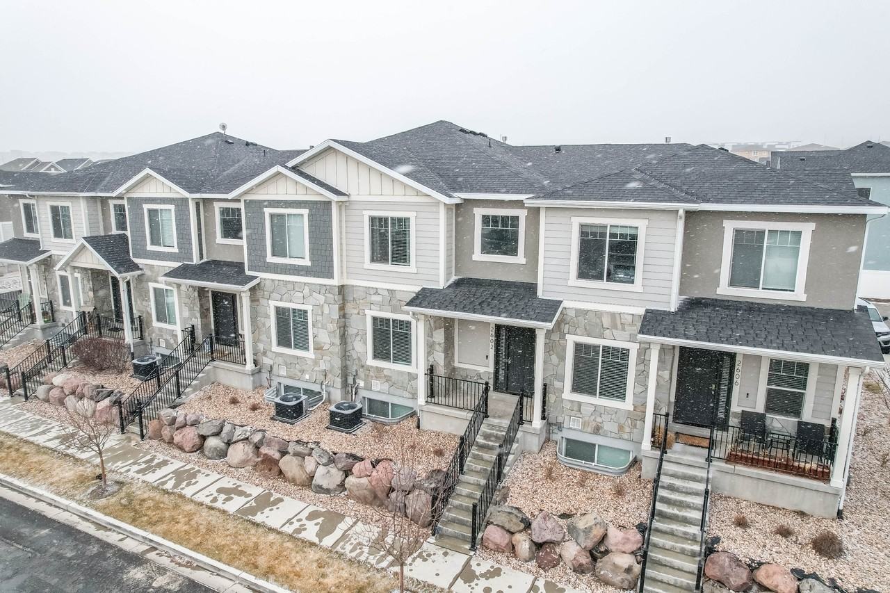 2602 N Cormac Pl #1 - Photo 6 of 46