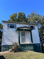featured image of 935 East Ave