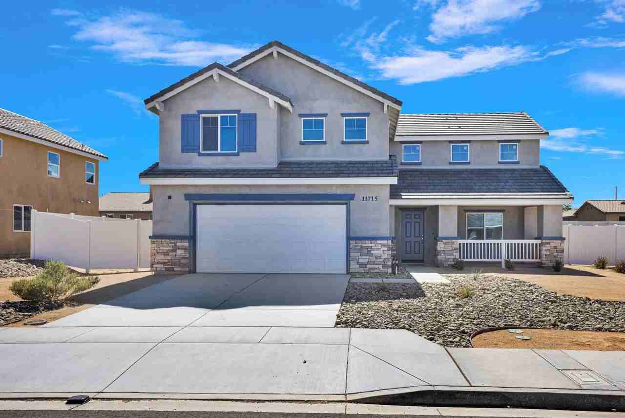 11715 Sebastian St - Photo 2 of 41