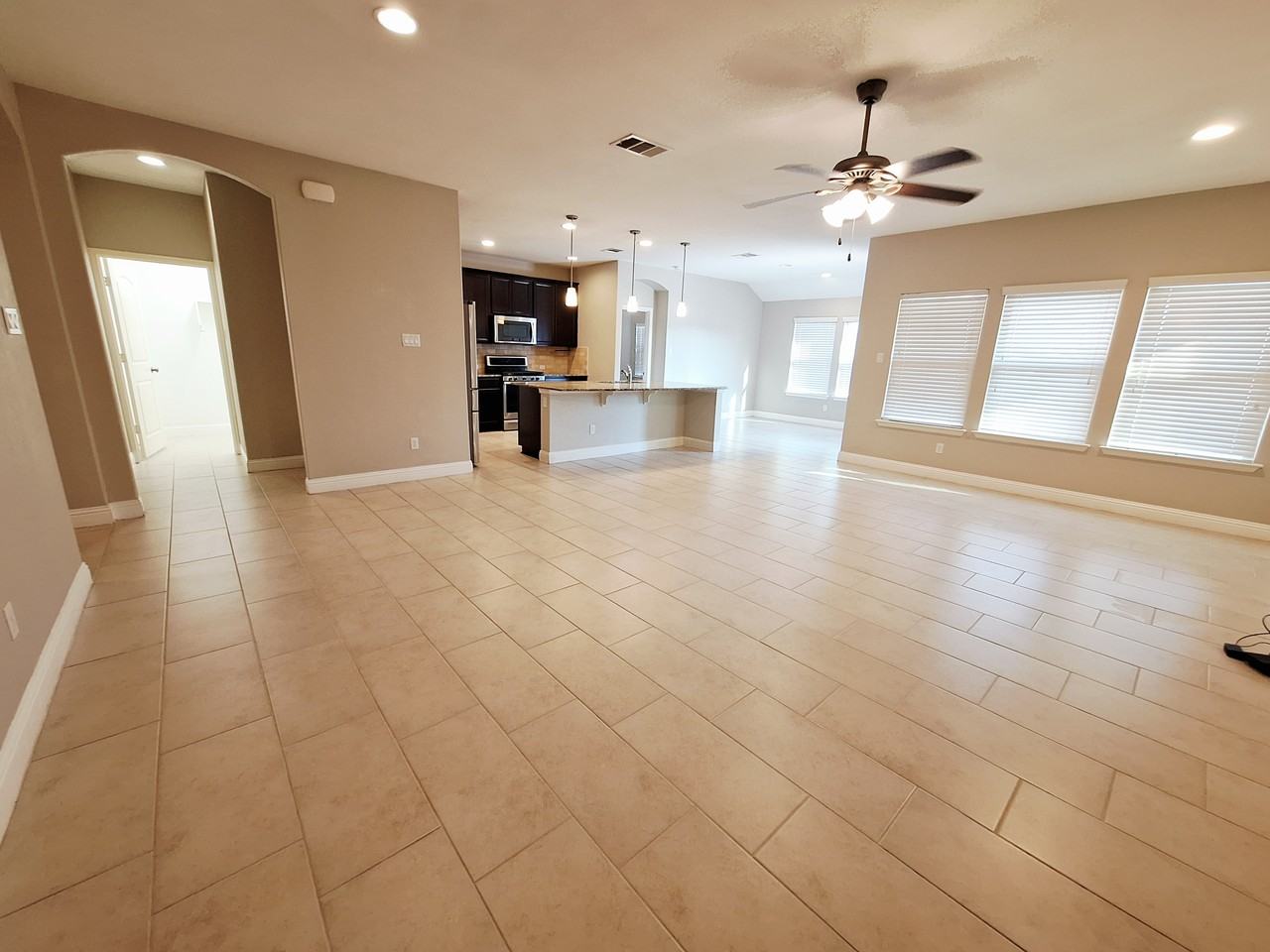 3304 De Torres Cir #1 - Photo 5 of 27