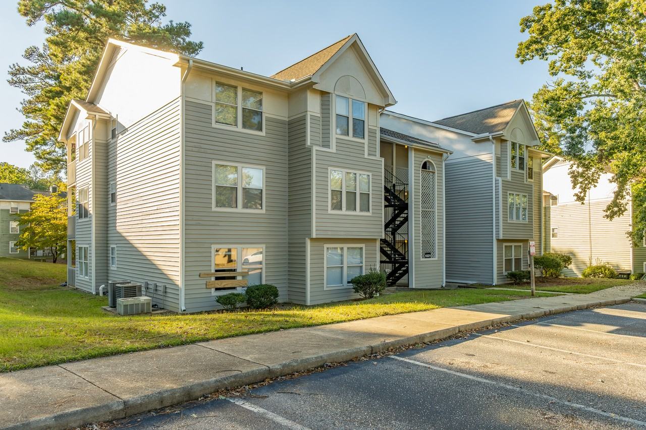 1021 Wood Creek DriveUnit 3 #EB - Photo 3 of 23