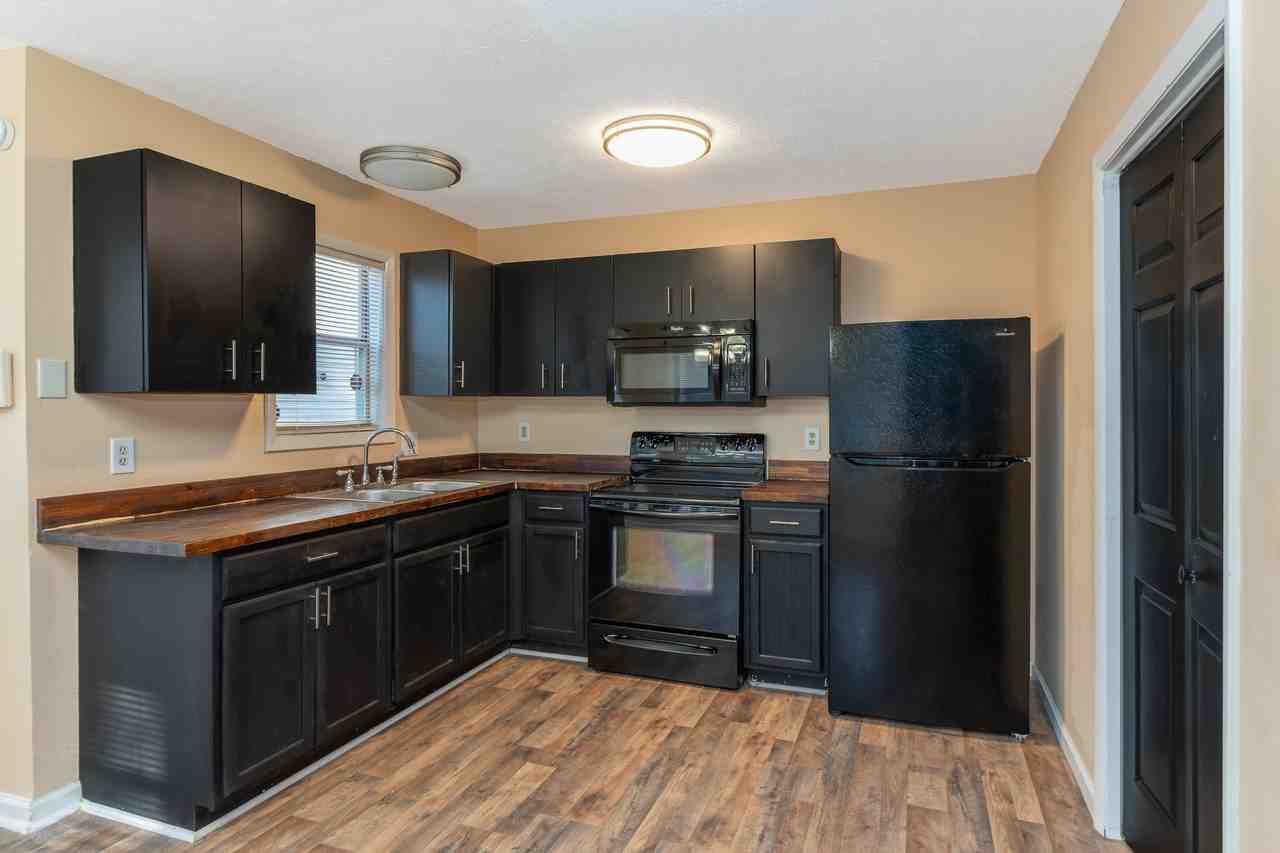 1021 Wood Creek DriveUnit 3 #EB - Photo 7 of 23