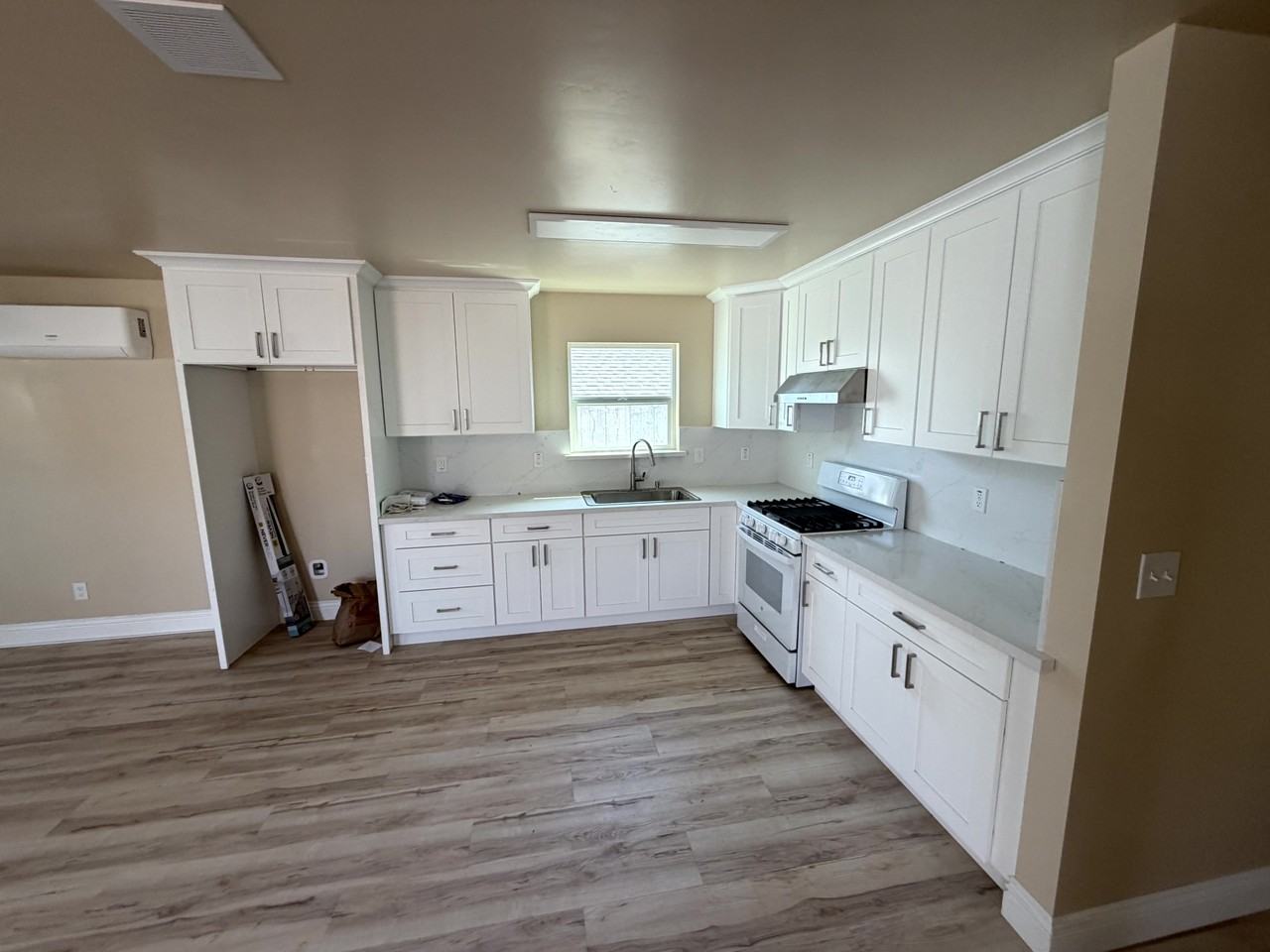 744 Mae AvenueUnit A #1 - Photo 2 of 12