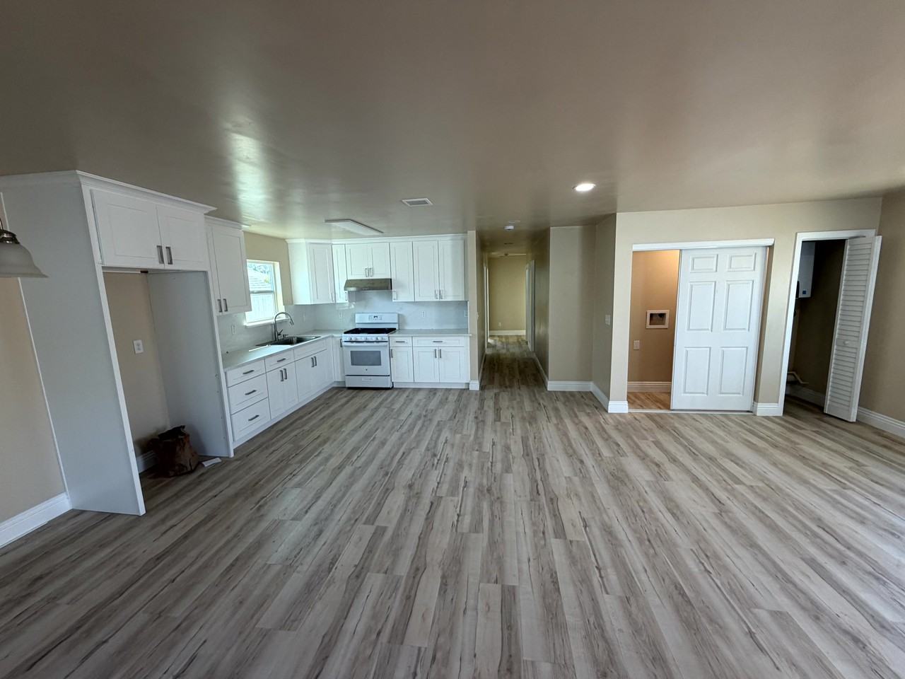 744 Mae AvenueUnit A #1 - Photo 7 of 12