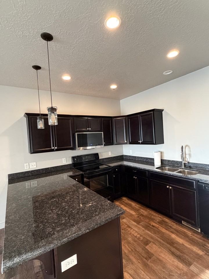 343 N 680 E #1 - Photo 3 of 15